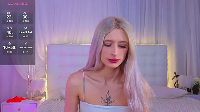 Monica Leen online show from March 2, 2026, 6:25 am