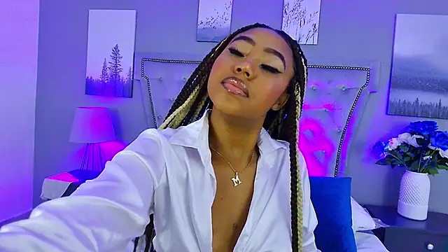 AngelaRoberts online show from November 10, 2025, 4:17 am