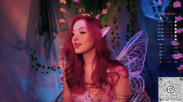 Snapshot of GildedKitten chatting on November 30, 2025, 5:47 pm GildedKitten online show from November 30, 2025, 5:47 pm