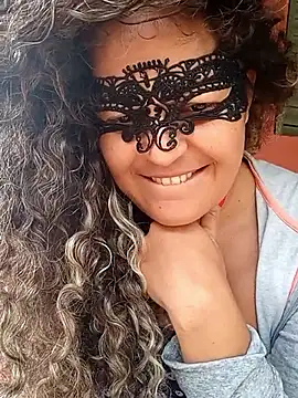 RaphinhaSanches online show from March 13, 2026, 11:48 am