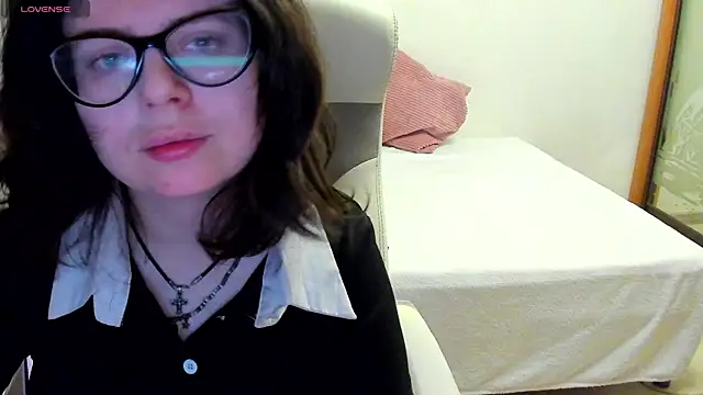 MilisaSweet777 online show from November 30, 2025, 8:09 pm