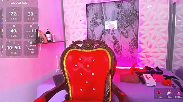 Luciana r online show from November 22, 2025, 9:35 pm