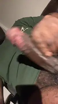 ObeyTheView online show from December 2, 2025, 6:15 am