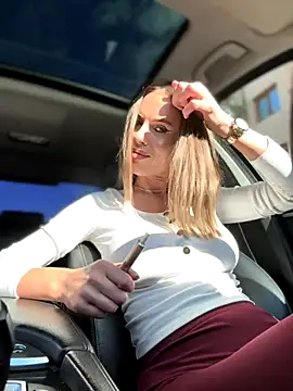  JessyRey  online show from October 28, 2025, 11:31 am