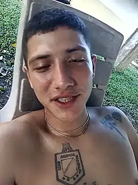 Snapshot of Angie6578 chatting on October 5, 2025, 1:24 pm Angie6578 online show from October 5, 2025, 1:24 pm