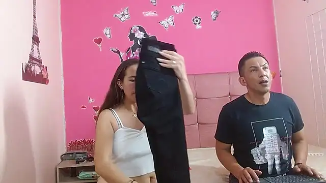 Snapshot of mollyandsam303av chatting on November 19, 2025, 4:23 am mollyandsam303av online show from November 19, 2025, 4:23 am