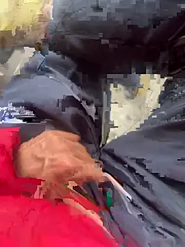 longfuckk online show from October 31, 2025, 8:11 am