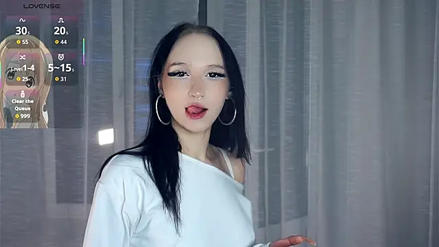 MalvinaKroening online show from October 24, 2025, 4:22 am