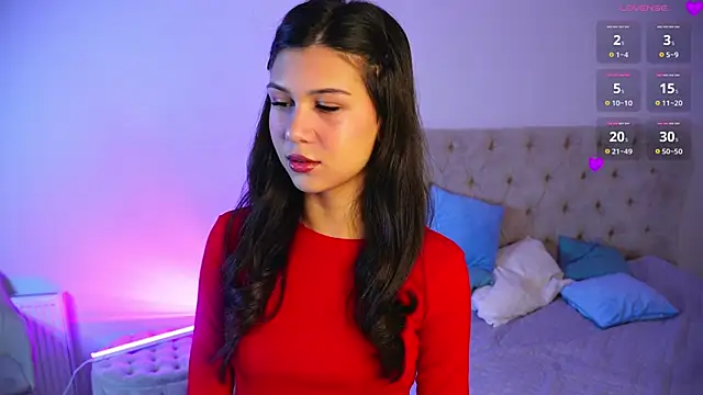 Snapshot of LaylaHoeft chatting on October 16, 2025, 4:15 pm LaylaHoeft online show from October 16, 2025, 4:15 pm