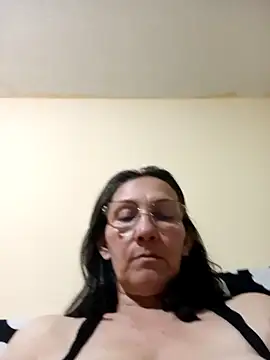 Snapshot of Oriana_Jhonson chatting on January 17, 2026, 2:48 am Oriana Jhonson online show from January 17, 2026, 2:48 am