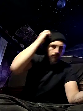 Macrhizz online show from October 13, 2025, 3:35 pm