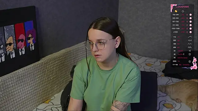 Violetwin online show from March 30, 2026, 4:41 pm