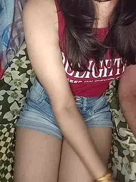 Laila Pahadi online show from November 20, 2025, 9:54 am