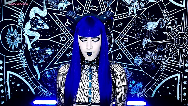 Snapshot of naomi_satan chatting on October 16, 2025, 2:31 am naomi satan online show from October 16, 2025, 2:31 am