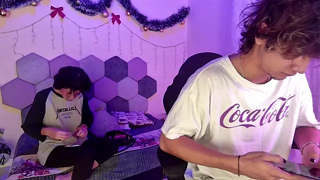 2006 tgn online show from November 28, 2025, 12:05 pm