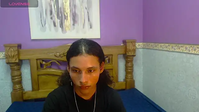 Snapshot of Andrew_Landry chatting on September 20, 2025, 7:30 pm Andrew Landry online show from September 20, 2025, 7:30 pm