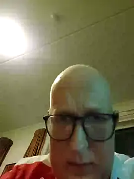 geilerd122 online show from October 9, 2025, 6:19 pm