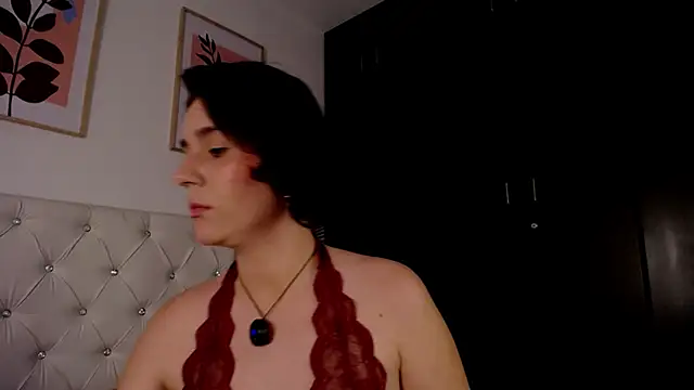 Snapshot of barbyehot chatting on July 1, 2026, 12:33 am barbyehot online show from July 1, 2026, 12:33 am