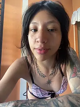 DemyLand online show from March 1, 2026, 7:47 pm