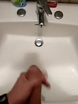 Empi19cm online show from September 14, 2025, 10:32 pm