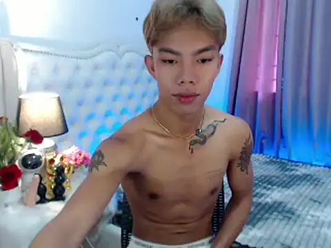 Snapshot of jersthebigfuckerxxx chatting on October 11, 2025, 4:57 am jersthebigfuckerxxx online show from October 11, 2025, 4:57 am