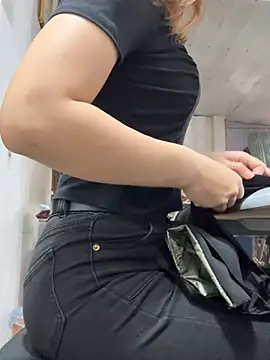 irina hana online show from March 22, 2026, 12:14 am