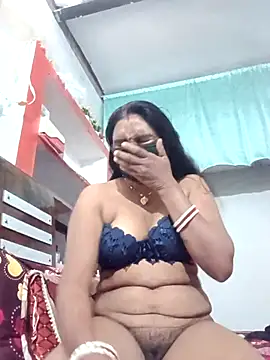 Snapshot of ZIVAA chatting on November 30, 2025, 6:25 am ZIVAA online show from November 30, 2025, 6:25 am