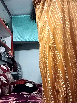 Snapshot of ZIVAA chatting on October 31, 2025, 6:54 am ZIVAA online show from October 31, 2025, 6:54 am