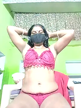 Snapshot of ZIVAA chatting on January 15, 2026, 7:12 am ZIVAA online show from January 15, 2026, 7:12 am