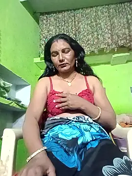 Snapshot of ZIVAA chatting on January 13, 2026, 3:54 am ZIVAA online show from January 13, 2026, 3:54 am