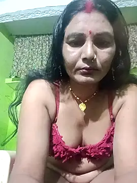 Snapshot of ZIVAA chatting on February 28, 2026, 4:12 am ZIVAA online show from February 28, 2026, 4:12 am