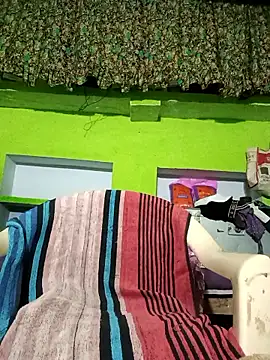 Snapshot of ZIVAA chatting on October 2, 2025, 5:05 pm ZIVAA online show from October 2, 2025, 5:05 pm