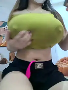 Kiki-vivi online show from September 24, 2025, 12:51 am