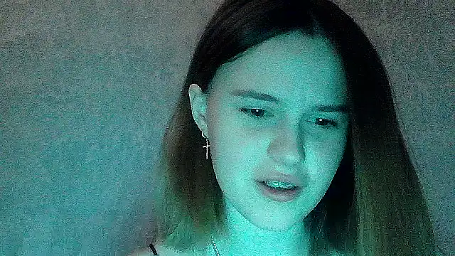 SweetLoraa online show from October 26, 2025, 8:31 pm