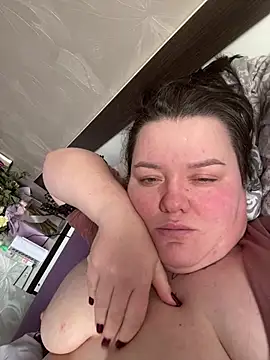 Snapshot of SunnyLeila2101 chatting on February 23, 2026, 1:33 pm SunnyLeila2101 online show from February 23, 2026, 1:33 pm