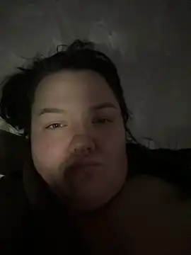 SunnyLeila2101 online show from December 18, 2025, 7:18 pm