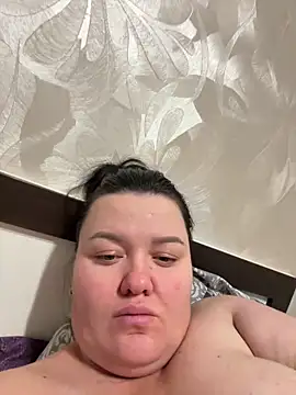 SunnyLeila2101 online show from January 5, 2026, 9:40 pm