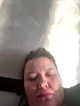 SunnyLeila2101 online show from January 12, 2026, 1:07 pm