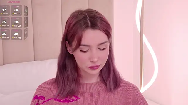 Snapshot of Nesolla chatting on November 24, 2025, 1:22 pm Nesolla online show from November 24, 2025, 1:22 pm