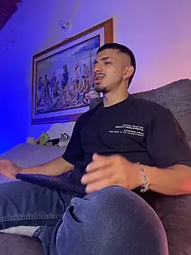 Snapshot of ArturoCardona_ chatting on December 2, 2025, 1:24 pm ArturoCardona online show from December 2, 2025, 1:24 pm