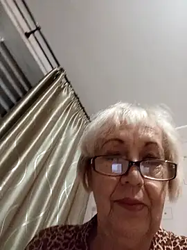 Snapshot of Anatolia5961 chatting on September 23, 2025, 2:51 am Anatolia5961 online show from September 23, 2025, 2:51 am