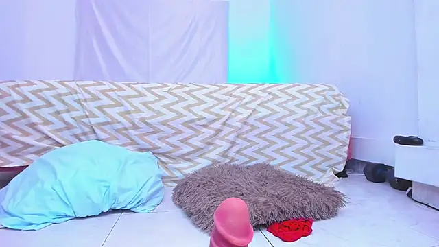 KingStark  online show from October 3, 2025, 3:02 pm