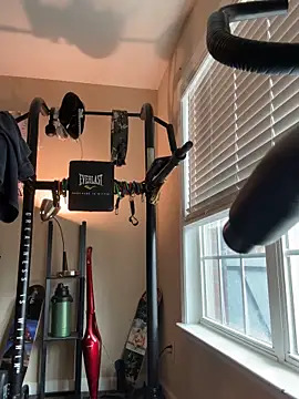 KeYBuMp323 online show from December 2, 2025, 3:47 pm