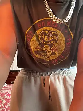 KeYBuMp323 online show from February 26, 2026, 4:29 pm