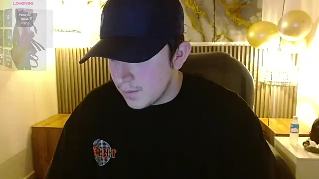 Snapshot of Lancelot_19 chatting on October 22, 2025, 8:25 am Lancelot 19 online show from October 22, 2025, 8:25 am