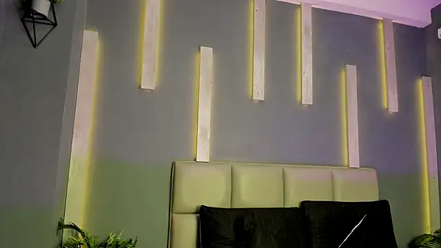 VenusBlazer online show from February 9, 2026, 1:42 pm