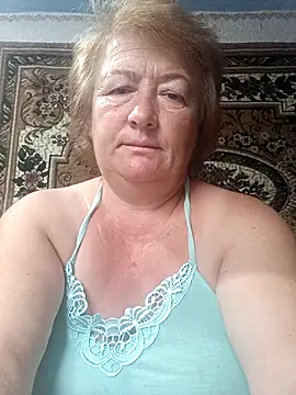 Snapshot of NikaLove49011 chatting on September 12, 2025, 6:35 am NikaLove49011 online show from September 12, 2025, 6:35 am