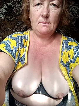 Snapshot of NikaLove49011 chatting on September 11, 2025, 8:03 am NikaLove49011 online show from September 11, 2025, 8:03 am