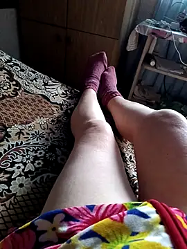 Snapshot of NikaLove49011 chatting on October 4, 2025, 8:05 am NikaLove49011 online show from October 4, 2025, 8:05 am