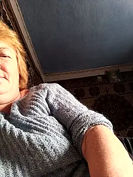 Snapshot of NikaLove49011 chatting on September 29, 2025, 7:48 am NikaLove49011 online show from September 29, 2025, 7:48 am